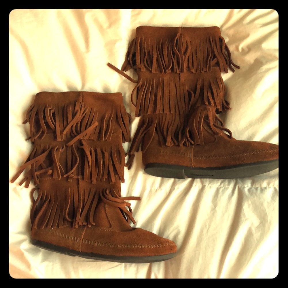 Moccasin boots